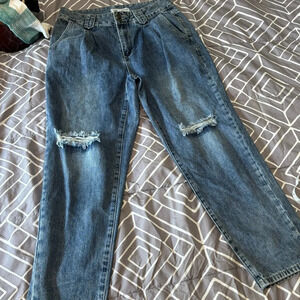 YMI  mom jeans distressed size 11/30. So cute. No fkaws